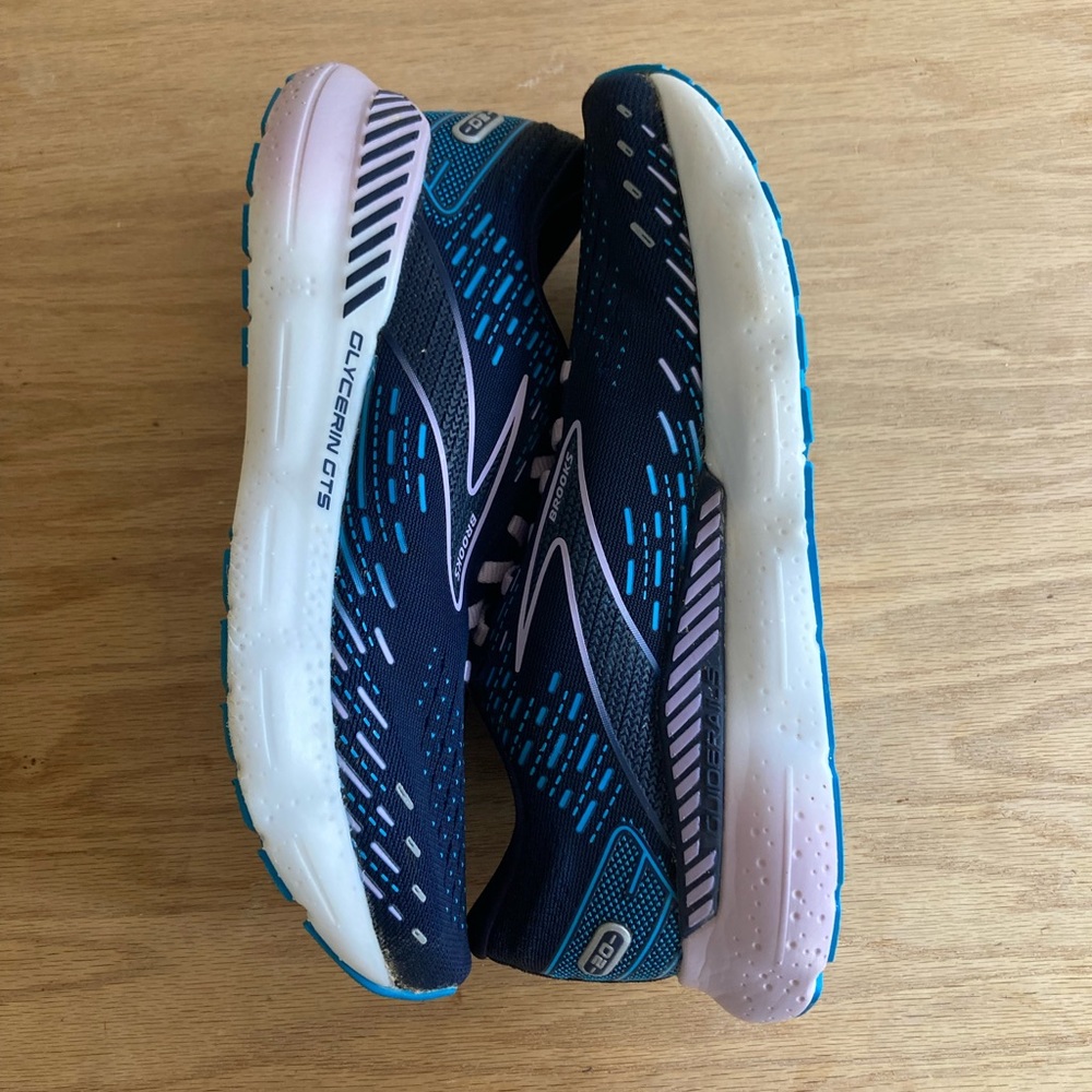 BROOKS Glycerin GTS!!